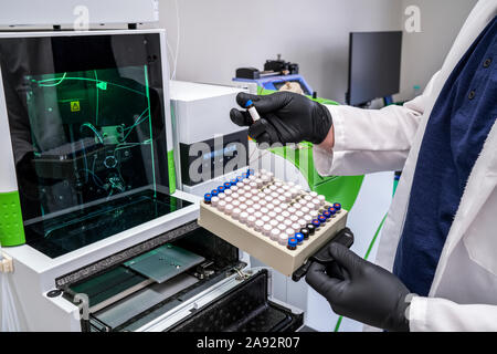 Tests de laboratoire de cannabis; Cave Junction, Oregon, États-Unis d'Amérique Banque D'Images