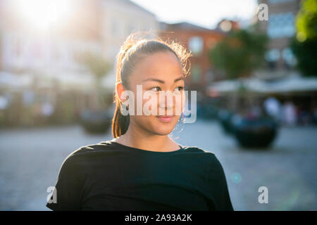 Smiling woman Banque D'Images