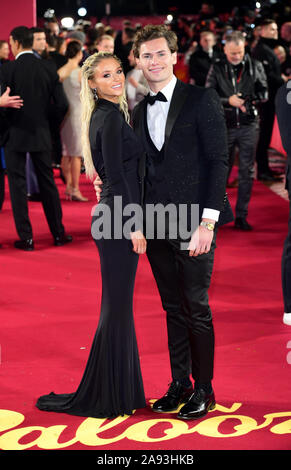 Lucie Donlan et Joe Garratt arrivant pour l'ITV Palooza tenue au Royal Festival Hall, Southbank Centre, Londres. Banque D'Images