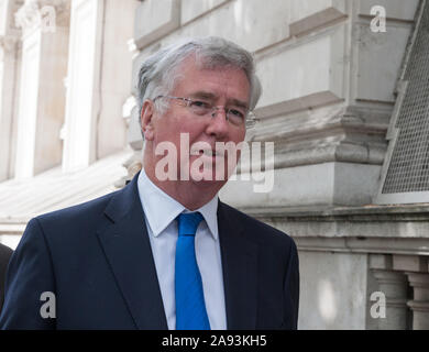 Downing Street, London, UK. 9 juin, 2015. Les ministres du gouvernement assister à la réunion hebdomadaire du Cabinet à Downing Street. Sur la photo : le secrétaire d'État pour Banque D'Images