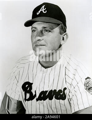 Vintage noir et blanc portrait de Hall of Fame joueur de baseball Phil Niekro avec les Braves d'Atlanta vers 1969. Banque D'Images