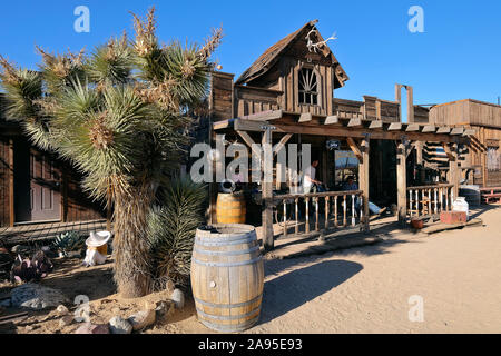 Dans GebŠude gemeindefreien der Alte Siedlung Pioneertown, nšrdlich Filmkulisse von Yucca Valley, fŸr viele Western Movies, Kalifornien, USA Banque D'Images