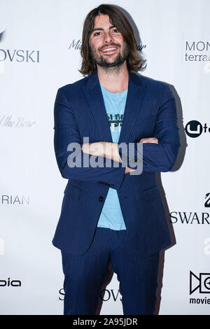 New York City, United States. 12 Nov, 2019. MANHATTAN, NEW YORK CITY, NEW YORK, USA - 12 novembre : Robert Schwartzman arrive à la première de New York de l'Utopie et l'ours "mickey" tenue à l'hôtel Mondrian Terrasse Park Avenue le 12 novembre 2019 à Manhattan, New York City, New York, United States. (Photo de William Perez/Image Crédit : Agence de Presse) L'agence de presse Image/Alamy Live News Banque D'Images