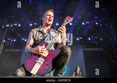 Solvesborg, Suède. 07th, 2019 juin. Le groupe de heavy metal américain troublé effectue un concert live au cours de la fête de la musique suédoise Sweden Rock Festival 2019. Ici le guitariste Dan Donegan est vu sur scène. (Photo crédit : Gonzales Photo - Terje Dokken). Banque D'Images