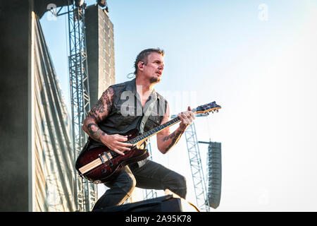 Solvesborg, Suède. 07th, 2019 juin. Le groupe de heavy metal américain troublé effectue un concert live au cours de la fête de la musique suédoise Sweden Rock Festival 2019. Ici le guitariste Dan Donegan est vu sur scène. (Photo crédit : Gonzales Photo - Terje Dokken). Banque D'Images