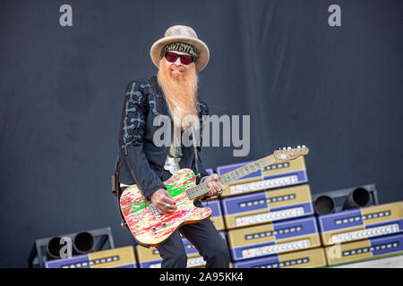 Solvesborg, Suède. 07th, 2019 juin. Le groupe de rock sudiste ZZ Top effectue un concert live au cours de la fête de la musique suédoise Sweden Rock Festival 2019. Ici le chanteur et guitariste Billy Gibbons est vu sur scène. (Photo crédit : Gonzales Photo - Terje Dokken). Banque D'Images