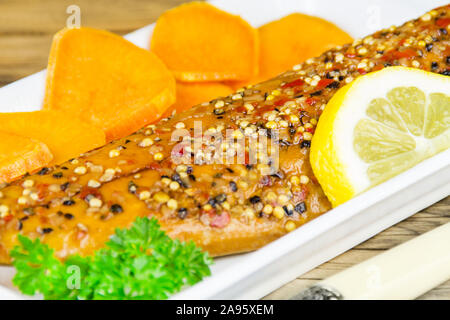 Le Maquereau fumé et d'Épices Banque D'Images