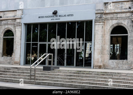 Museo Nacional de Bellas Artes de La Havane (Musée national des beaux-arts) de La Havane, Cuba . Ce musée présente l'art cubain Banque D'Images