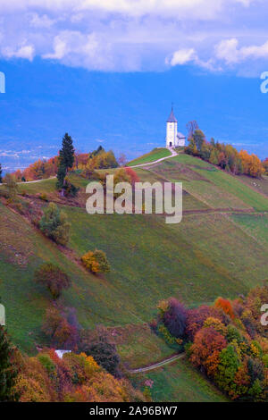 Église catholique de Saint Primoz et Felician en Slovénie près de Jamnik Banque D'Images