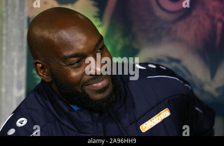 76200 Hameau manager Gavin Rose Banque D'Images