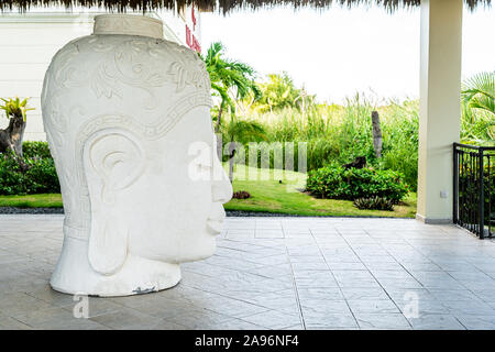 Punta Cana, République dominicaine - le 26 octobre 2019 : Statue spirituelle d'un Spa situé à Punta Cana, République dominicaine. Banque D'Images