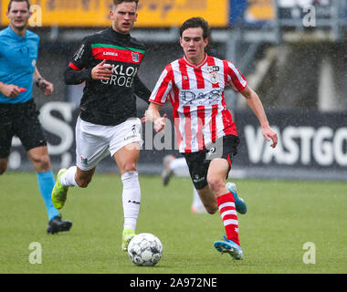 ROTTERDAM, 13-11-2019 , Stade het Kasteel . La pratique néerlandaise de football match entre Sparta Rotterdam et NEC Nimègue Boyd Reith de Sparta Rotterdam Banque D'Images