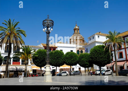 La place San Fernando, Carmona, Andalousie, Espagne Banque D'Images