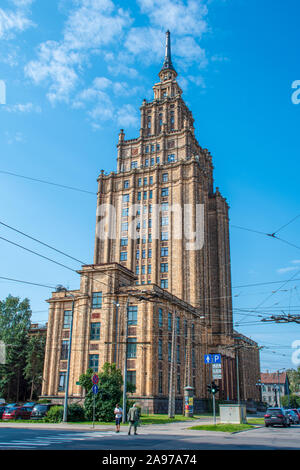 Académie des sciences de Lettonie, Riga, Lettonie. Gratte-ciel de l'ère de Staline, l'architecture stalinienne, l'Union Soviétique Banque D'Images