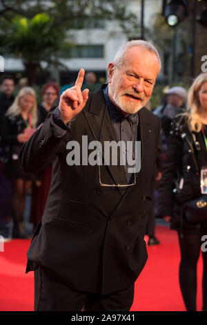 Vu arrivant pour l'Irlandais, présenté en première mondiale au Festival du Film de Londres gala soirée de clôture, Odeon Leicester Square, Londres. 13.10.19 Avec : Terry Gilliam Où : London, Royaume-Uni Quand : 13 Oct 2019 Source : WENN.com Banque D'Images