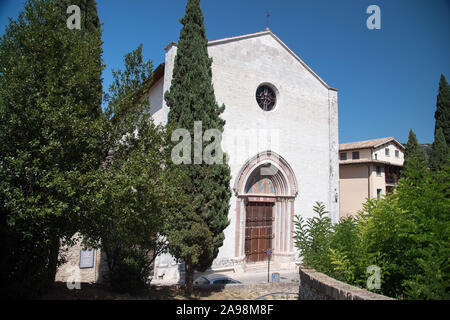 Chiesa di San Nicolo (église San Nicolo) dans centre historique de Spoleto, Ombrie, Italie. 19 août 2019© Wojciech Strozyk / Alamy Stock Photo *** Loca Banque D'Images