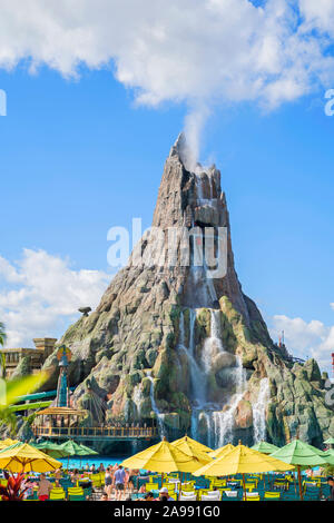 Volcano Bay, Ko'okiri plonger corps glisse, Water Park, Universal Orlando Resort, Floride, USA Banque D'Images