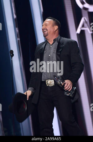 14 novembre 2035, Nashville, TN, USA : 13 novembre 2019 - Nashville, Tennessee - Garth Brooks. La 51e édition des CMA Awards, la plus grande soirée de musique country, s'est tenue à Bridgestone Arena. Crédit photo : Laura Farr/AdMedia Banque D'Images