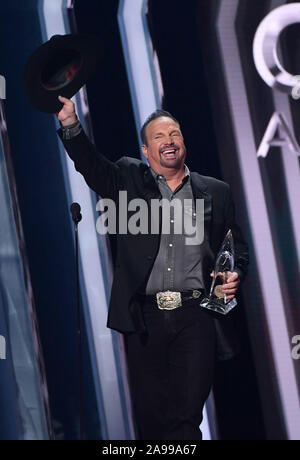 14 novembre 2035, Nashville, TN, USA : 13 novembre 2019 - Nashville, Tennessee - Garth Brooks. La 51e édition des CMA Awards, la plus grande soirée de musique country, s'est tenue à Bridgestone Arena. Crédit photo : Laura Farr/AdMedia Banque D'Images