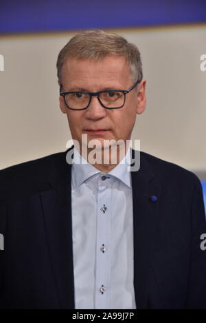 Cologne, Allemagne. 13 Nov, 2019. Le présentateur Günther Jauch est l'invité de l'ARD talk show ' Maischberger . La semaine : Horst Galuschka de crédit '/dpa/Horst Galuschka dpa/Alamy Live News Banque D'Images