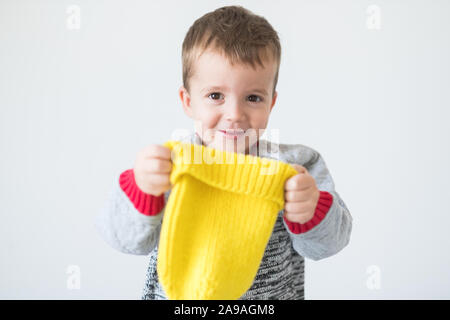 Cute kid en hiver Banque D'Images