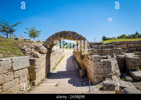 05.09.2019, Olympie, Péloponnèse, Grèce - ancienne Olympie, ici le cintre de la porte du stade. 00X190905D033CAROEX.JPG [communiqué de modèle : non applicable, Banque D'Images