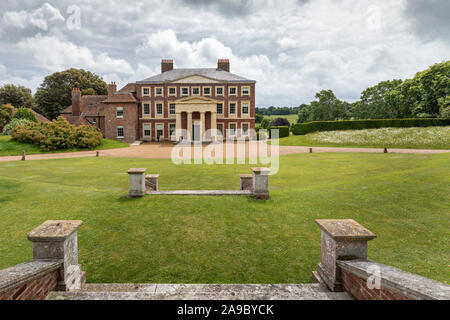 Goodnestone Park est un château et jardins dans la partie sud du village de Goodnestone, Dover, Kent, UK Banque D'Images