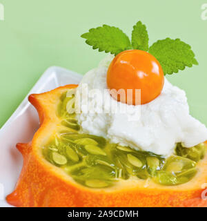 Kiwano fruit dessert close up Banque D'Images