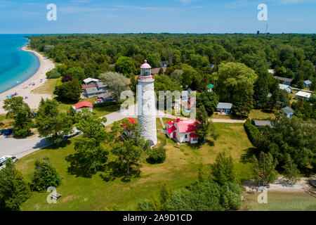 Pointe-clark, construit entre 1855 et 1859, fait partie d'un important système de "Impérial" phares sur le lac Huron et la baie Georgienne (Ontario) C Banque D'Images