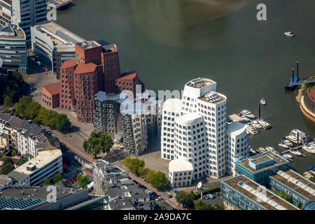 Neuer Zollhof, Medienhafen, Düsseldorf, Rhénanie du Nord-Westphalie, Allemagne, Banque D'Images