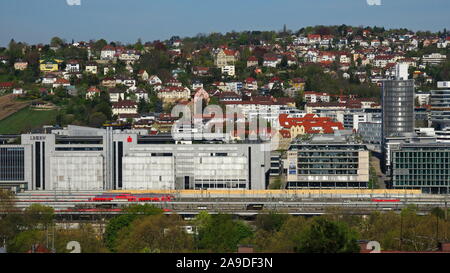 Gare centrale et Europaviertel, Stuttgart, Bade-Wurtemberg, Allemagne Banque D'Images