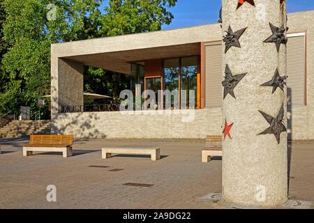 Star monument situé en face du musée européen Musée Européen à Schengen, canton Remich, vallée de la Moselle, Luxembourg Banque D'Images