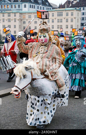 Défilé de costumes sur au carnaval de Bâle, Bâle, Suisse, Canton de Bâle-Ville Banque D'Images