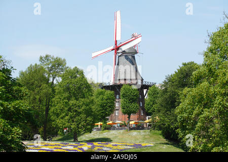 Am Wall Moulin dans le Wallanlagen, Bremen, Germany, Europe Banque D'Images