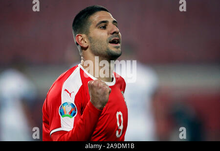 Belgrade. 14Th Nov, 2019. La Serbie Aleksandar Mitrovic célèbre après avoir marqué pendant le groupe B match contre le Luxembourg lors de l'UEFA Euro 2020 à Belgrade, Serbie le 14 novembre 2019. La Serbie a gagné 3-2. Credit : Predrag Milosavljevic/Xinhua/Alamy Live News Banque D'Images