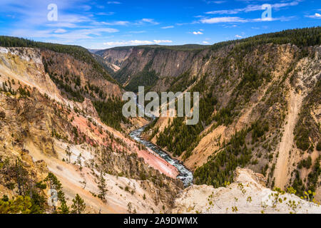 USA, Wyoming, Yellowstone National Park, Grand Canyon de la Yellowstone, vue de l'Inspiration Point Banque D'Images