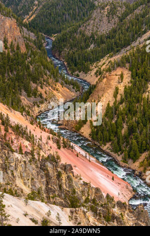 USA, Wyoming, Yellowstone National Park, Grand Canyon de la Yellowstone, vue de l'Inspiration Point Banque D'Images