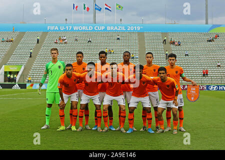 14 novembre 2019 ; Bezerrao Stadium, Brasilia, District fédéral, au Brésil ; Coupe du Monde U-17 DE LA FIFA, brésil 2019, le Mexique par rapport aux Pays-Bas ; les joueurs de Pays-bas posent pour la photo officielle Banque D'Images