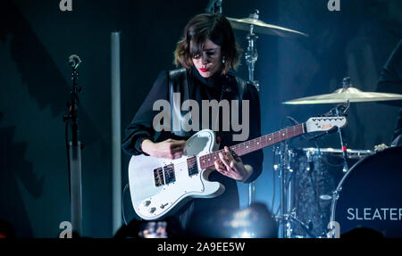 Los Angeles, Ca. 14Th Nov, 2019. Sleater-Kinney au Hollywood Palladium de Los Angeles, Californie le 14 novembre 2019. Crédit : Steve Rose Punch/media/Alamy Live News Banque D'Images