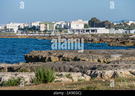 L'Italie, Mezzogiorno, Pouilles / Puglia, Péninsule du Salento, Fasano, Ottagono Lido Banque D'Images