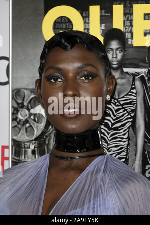 HOLLYWOOD, CA - le 14 novembre : Jodie Turner-Smith, le festival 2019 présenté par Audi - 'Queen & Slim' en première mondiale au théâtre chinois de Grauman à Hollywood, Californie le 14 novembre 2019. /MediaPunch crédit Faye Sadou Banque D'Images