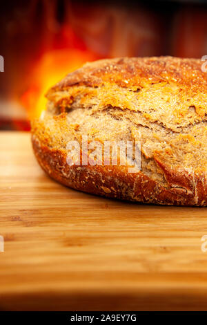 Pain au feu de bois Banque D'Images