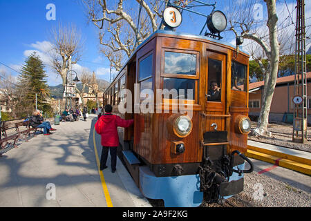 'Red Flash", un tram nostalgique à Soller, Majorque, îles Baléares, Espagne Banque D'Images