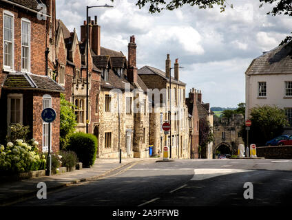 Vue de la ville de Pottergate Arch, Lincoln Banque D'Images