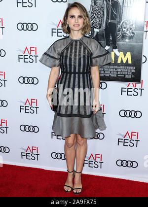 Hollywood, États-Unis. 14Th Nov, 2019. HOLLYWOOD, LOS ANGELES, CALIFORNIE, USA - Le 14 novembre : L'actrice Natalie Portman porte une robe Dior arrive à l'AFI FEST 2019 - Opening Night Gala - Première mondiale de Universal Pictures' 'Reine' Slim et tenue à l'IMAX Théâtre chinois de Grauman le 14 novembre 2019 à Hollywood, Los Angeles, Californie, États-Unis. (Photo par Xavier Collin/Image Crédit : Agence de Presse) L'agence de presse Image/Alamy Live News Banque D'Images