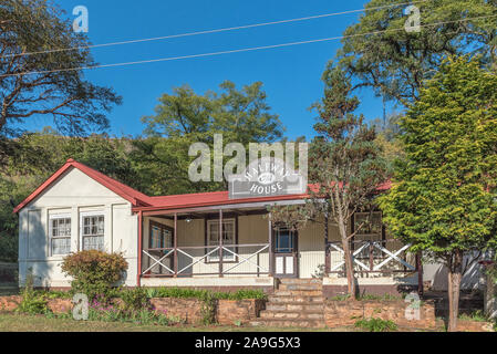 PILGRIMS REST, AFRIQUE DU SUD - 21 MAI 2019 : une scène de rue, avec la maison de transition historique, bâtiment Dans Pilgrims Rest à Mpumalanga Banque D'Images