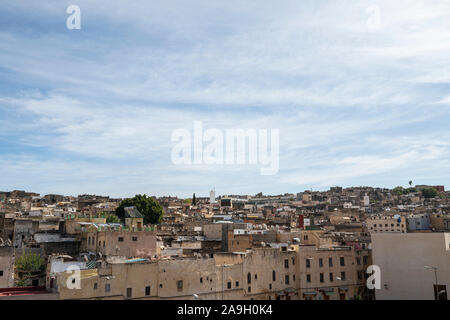 Fes, Maroc. Le 9 novembre 2019. La vue panoramique de la vieille ville Banque D'Images