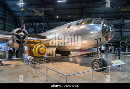 Bockscar, un Boeing B-29 Superfortress qui a laissé tomber la bombe atomique sur Nagasaki, National Museum of the United States Air Force, Dayton, OH, États-Unis Banque D'Images