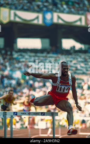 Edwin Moses (USA) en concurrence au 1988 Olympoic Les Jeux d'été. Banque D'Images