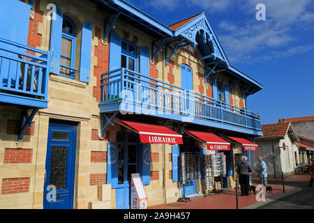 Bibliothèque publique, Soulac-sur-Mer, Medoc Atlantique, France Banque D'Images